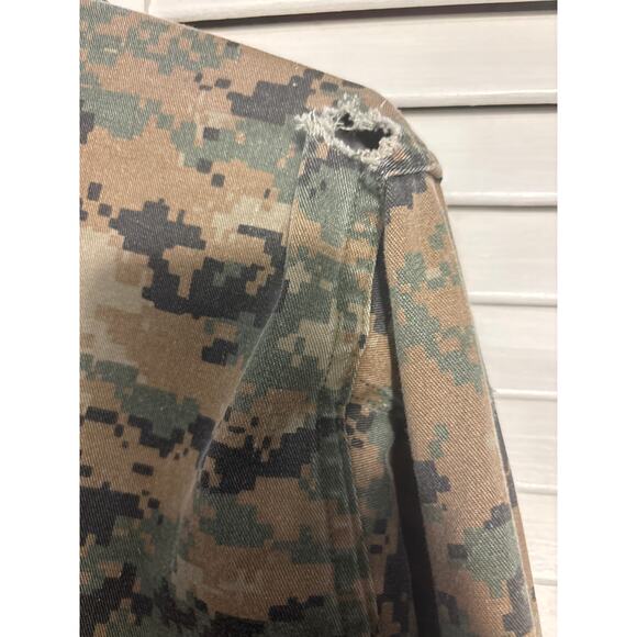 Jacket BDU Tru-Spec Medium Men Digital Camouflage 8415-01-390-8544-Used Cond. - Picture 8 of 9